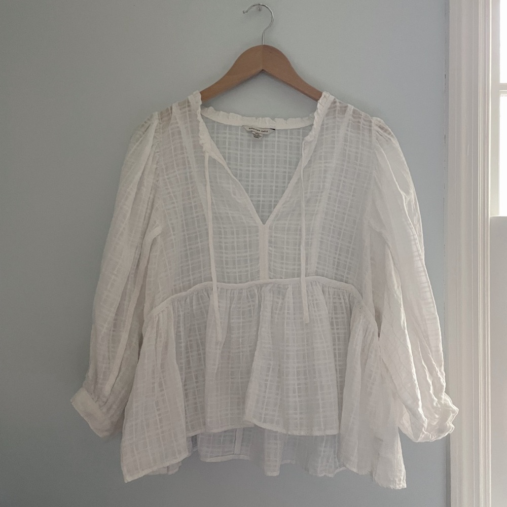 American Eagle white peasant blouse